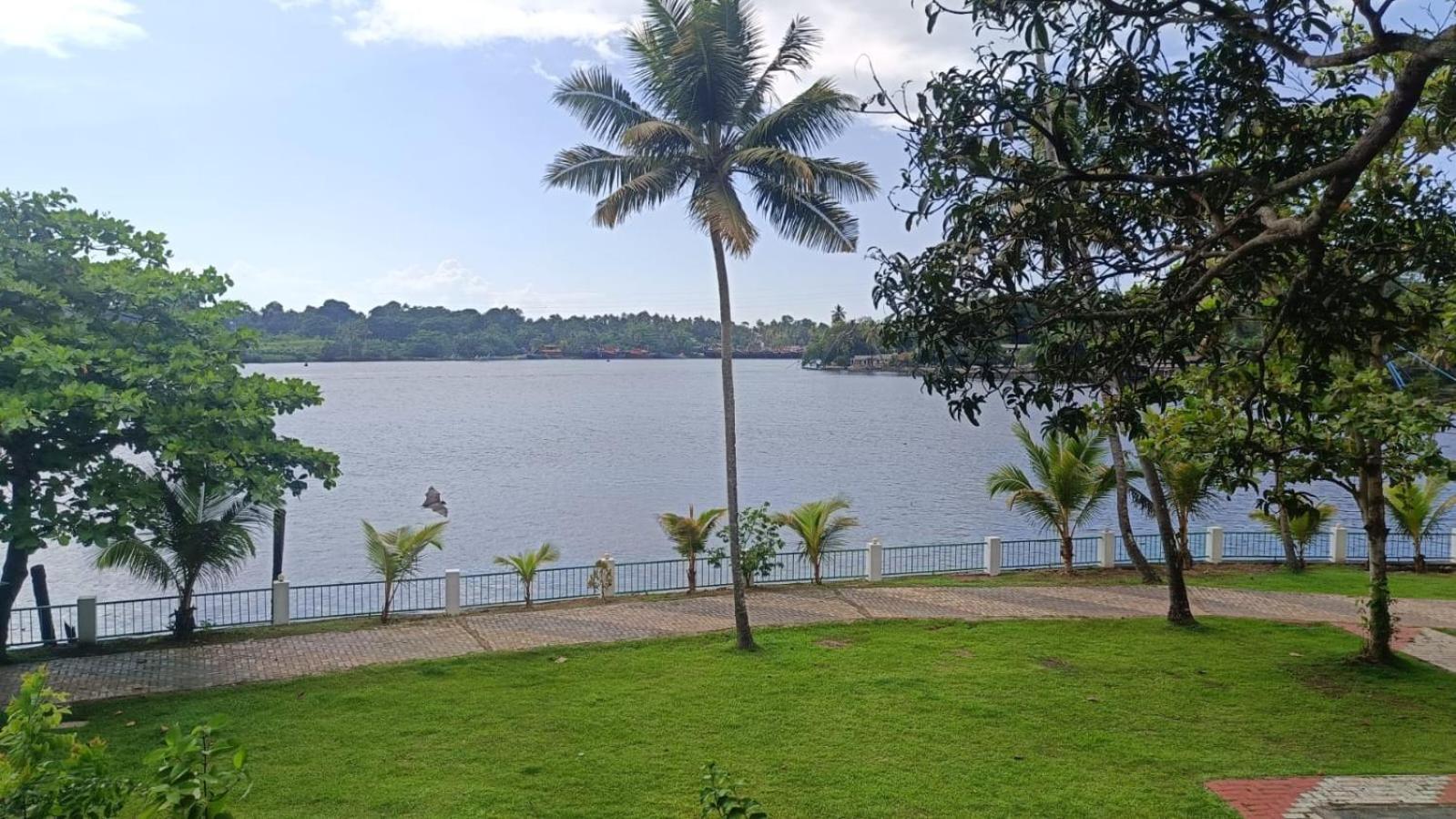 Ripples Backwater Resort, Kollam Luaran gambar